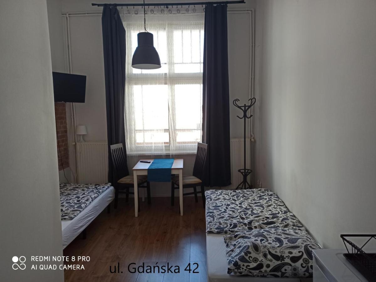 Hostel Palacyk Bydgoszcz Esterno foto